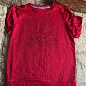 2 Boys Jordan and 1 Levi’s T-shirts Sz M